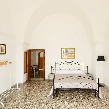 Fantastic Masseria Near Ostuni Apartment Ostuni