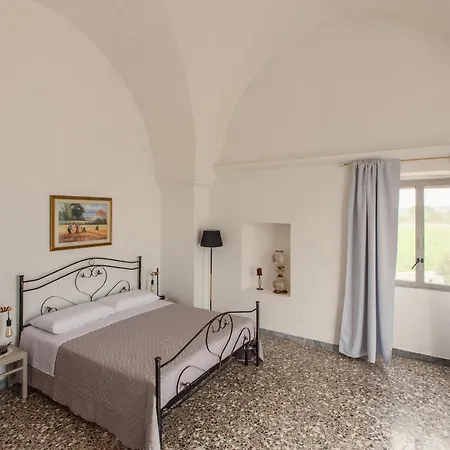 Fantastic Masseria Near Ostuni Ostuni