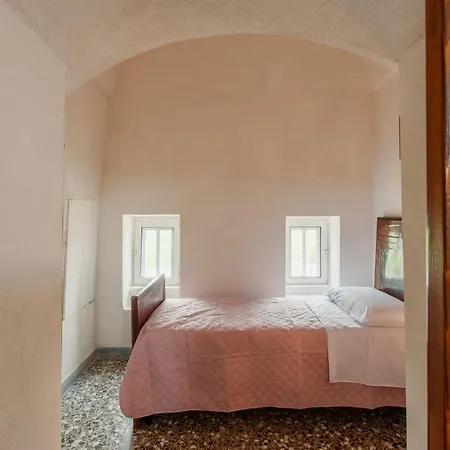 Fantastic Masseria Near Ostuni Ostuni
