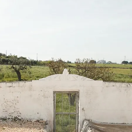 Fantastic Masseria Near Ostuni Ostuni